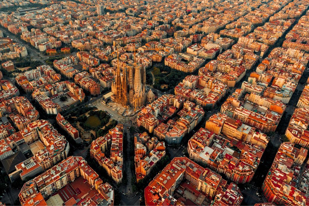 Razgled Barcelone s „hop on – hop off” avtobusom