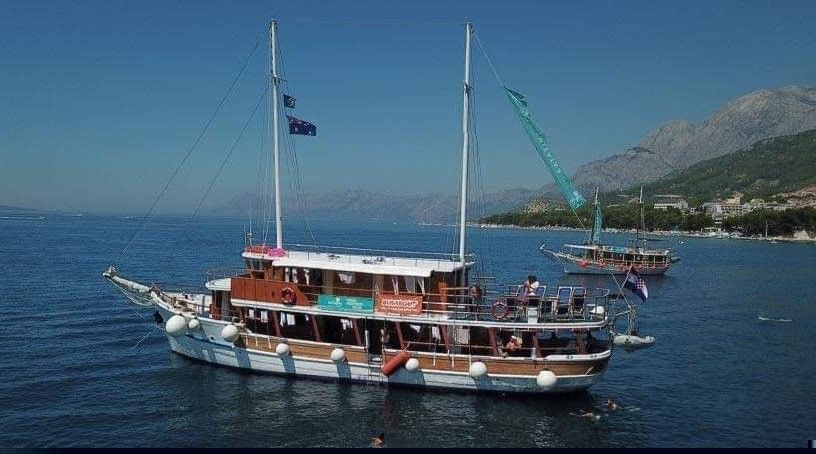 Tradicionalna jadrnica