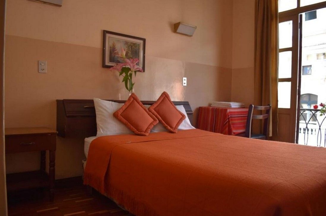 Huasi Continental Quito